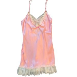 Price drop👀 Betsey Johnson pink slip dress